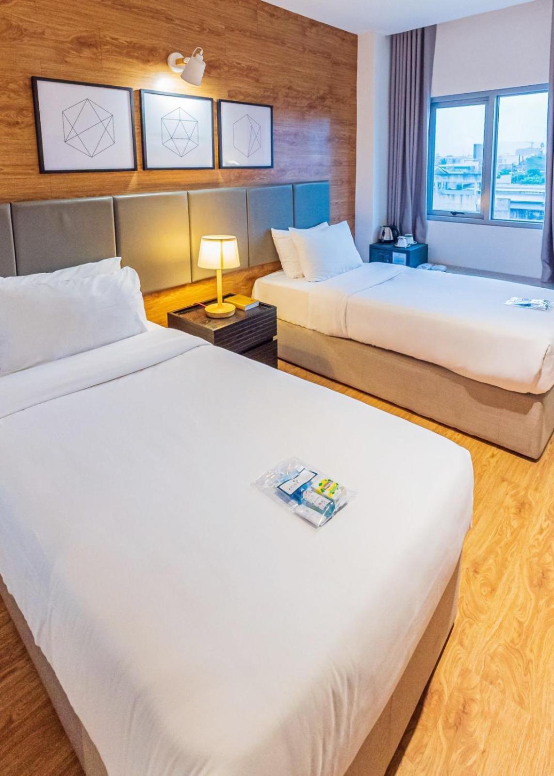 Avior Hotel General Santos City Buitenkant foto