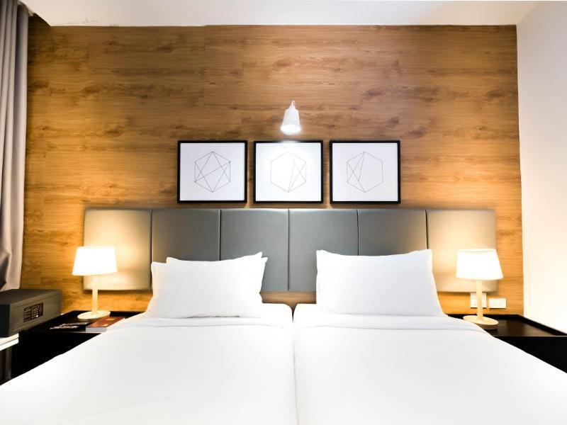 Avior Hotel General Santos City Buitenkant foto